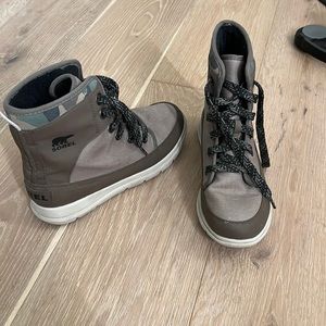 Joan Explorer Sorel Boots